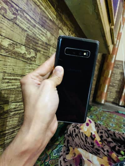 SAMSUNG S10PLUS 8GB 128GB DUAL SIM PTA SCREEN MA DOT HAI