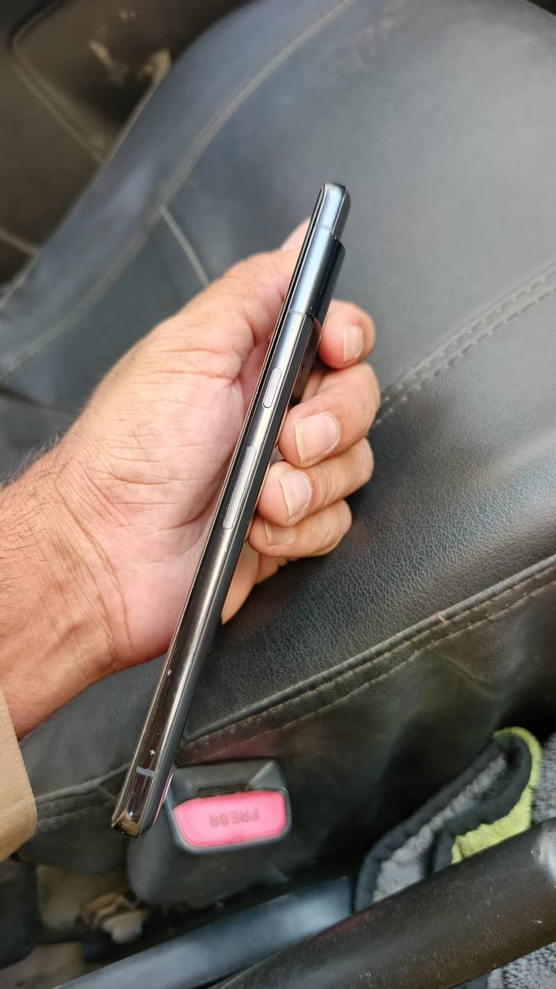 Google pixel 7 pro 4