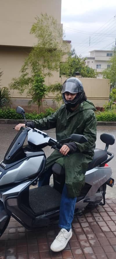 pick n drop on bike from pwd Korang police Foundation to blue area