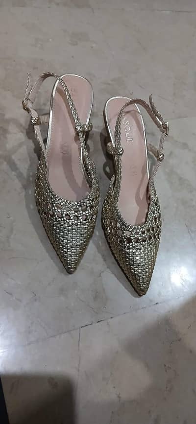heels