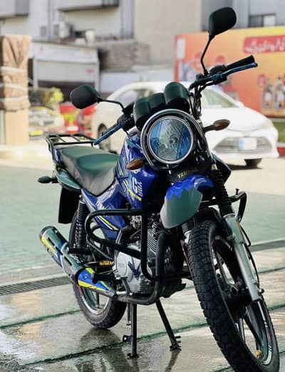 Yamaha YBR 125