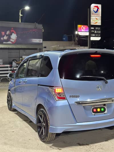 Honda Freed 7 seater HYBRID 2012/2017, Single auto door