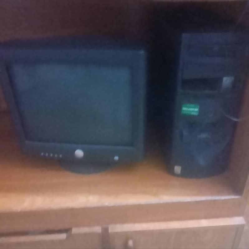 Monitor and cpu 2
