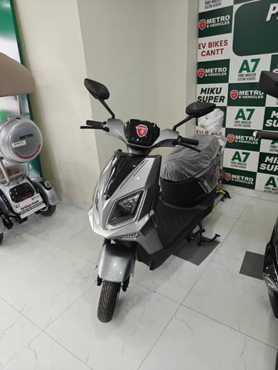 Metro Thrill Pro Brand New