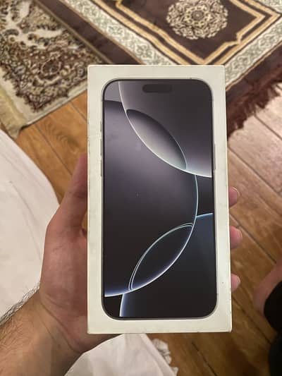 IPhone 16 pro max (factory unlock)