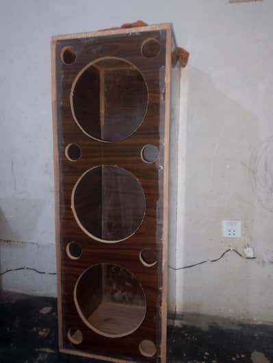 New 12 inch speaker box