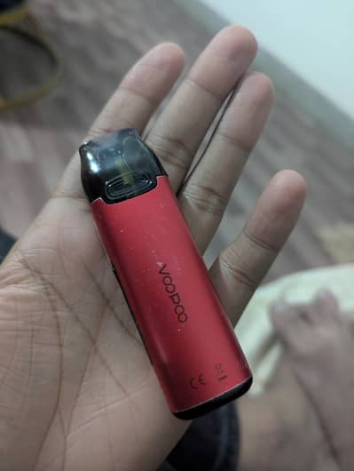 Voopo Vthru Pro Pod Red edition in cood condition