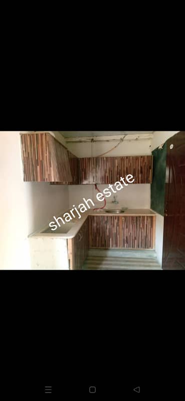 House Portion 2 Beds Lounge 2nd Floor West Open Park Facing In Vip Block 15 Gulistan e Jauhar