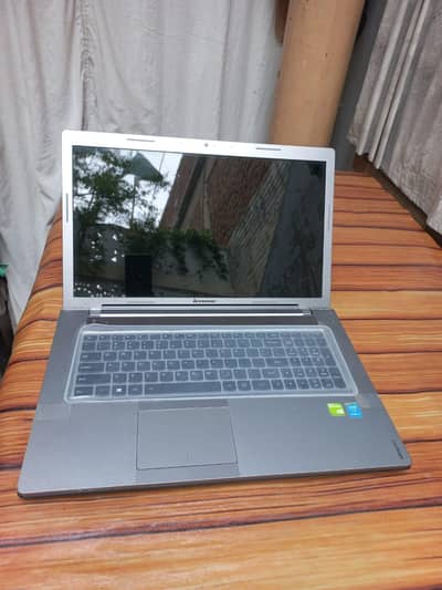 Lenovo IdeaPad Z710