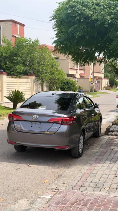 Toyota yaris gli 2022