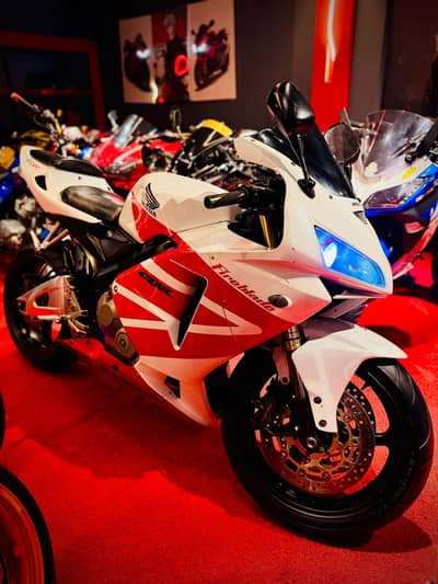 Honda CBR 600 RR