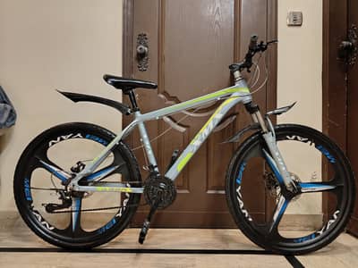 different sizes bicycles available at reasonable pricestails whatsa