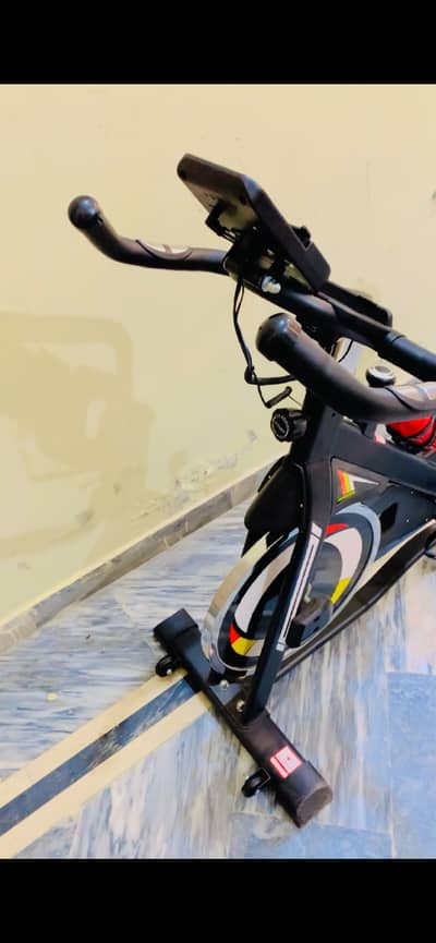 Premium Heavy Cardio Exercise Cycle. . . . Used only few days