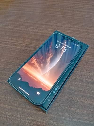 Iphone 13 Pro 256GB, Factory Unlock with Box 83% battery health, 9/10