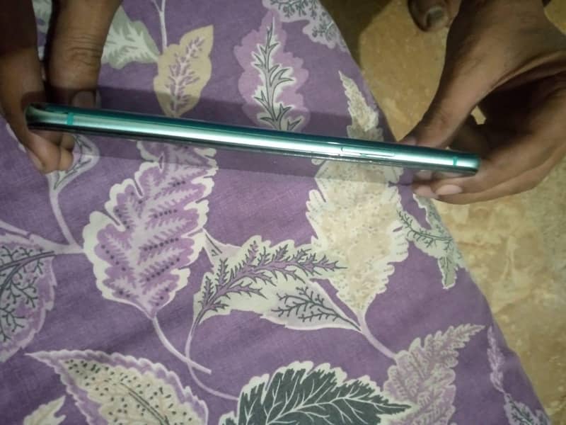 OnePlus 8t 5