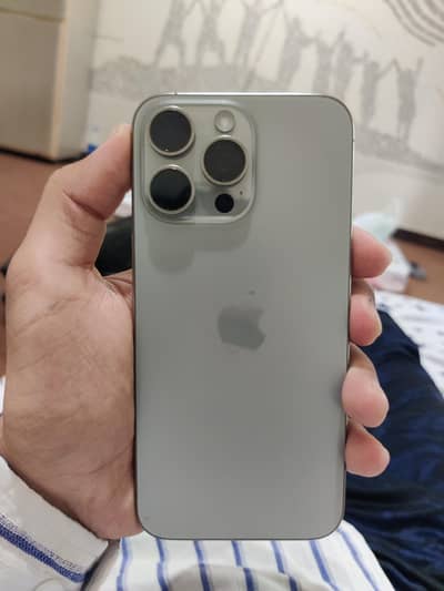 Apple iPhone 15 Pro Max  NP