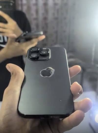 Iphone 16 PRO PTA Approved