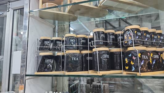 dukan pr larke ki zaroorat