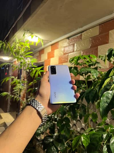 vivo V20 se 8 128 box and chargar