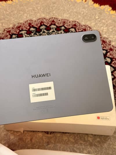 MATE PAD SE 11 RAM 6GB MEMERY 128GB COMPLETE BOX