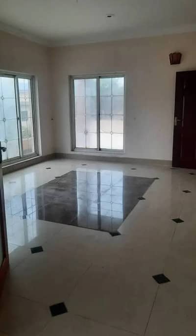 1 Kanal ( 666 Gaz ) Beautiful Upper Portion Is Available For Rent In Sector F-11
