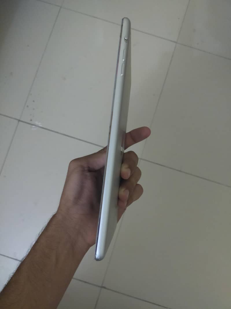 ipad mini 2