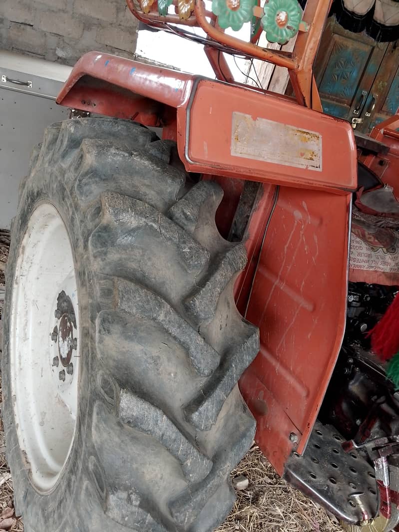 ٹریکٹر پورہ سیٹ 4