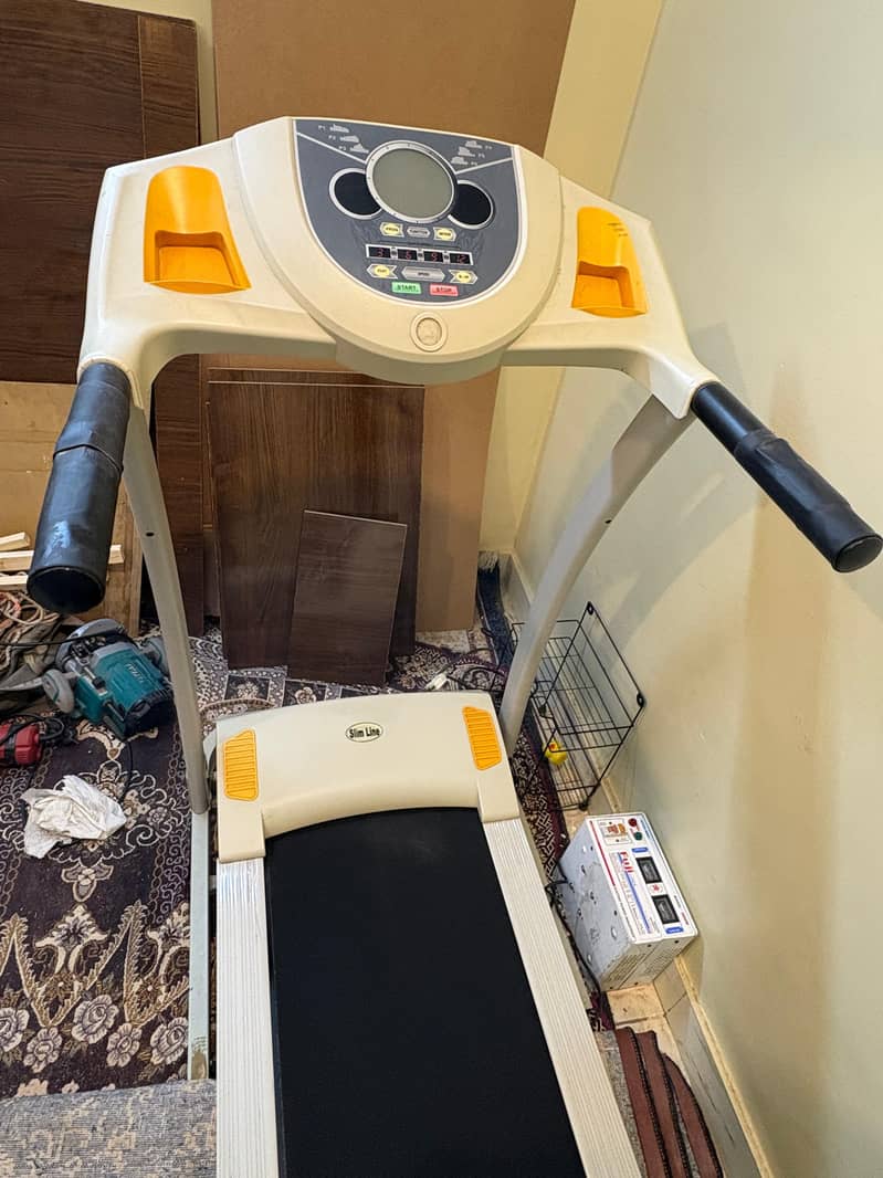 Automatic Slim Line Treadmill 1
