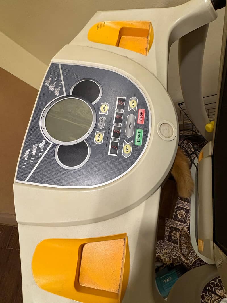 Automatic Slim Line Treadmill 2