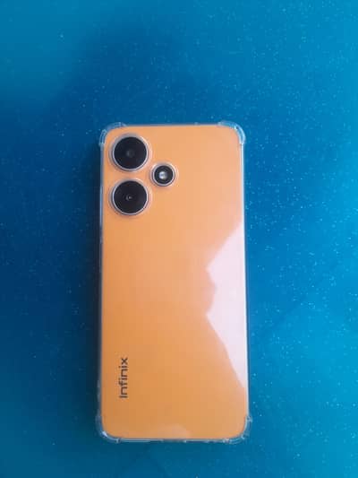 storage 8/128 total  original condition 10/9 box cable nhe hai.