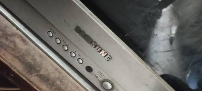 Samsung Tv For sale.