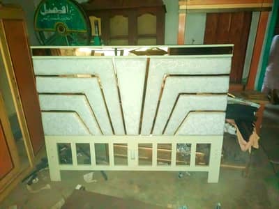 jis bhai ne bhi furniture  ya kichn ya door polish krwani ho to rabta