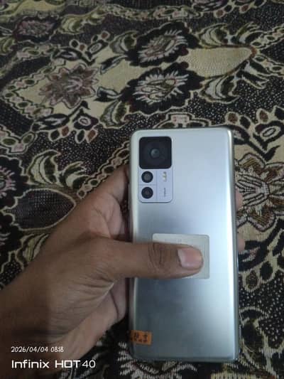 Redmi k50 ultra hy phone upr likhna bhol gaya 