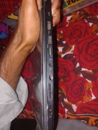 Lenovo Laptop core i5 6th generation 8GB ram 128Gb ssd
