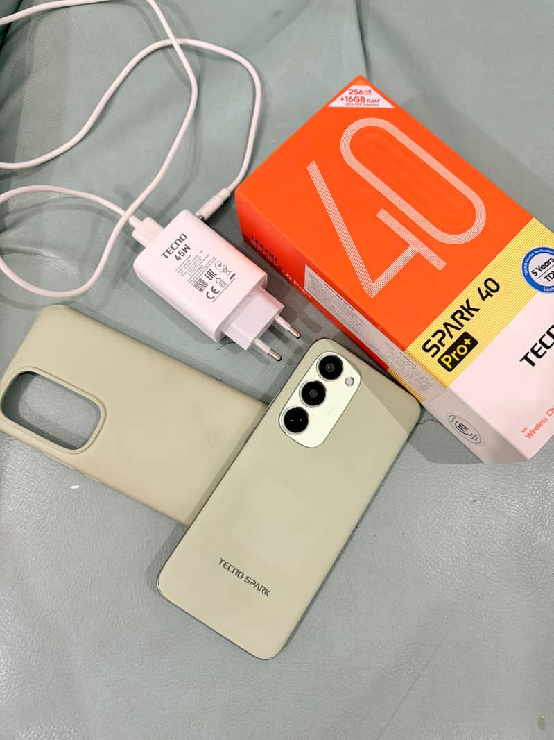 Techno Spark 40 pro plus 1