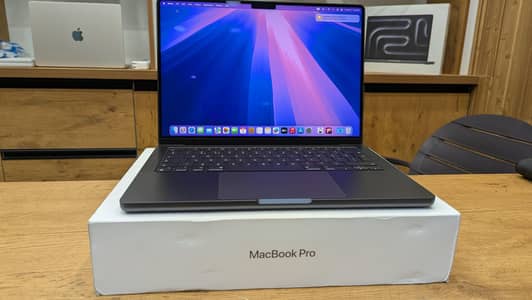 MacBook Pro M4 2024 14" 16/1Tb Just box open New