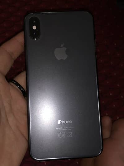 Selling my iPhone Xsmax non pta 256gb recently battery changed