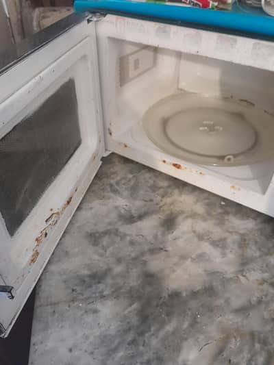 Dawlance Microwave for sale