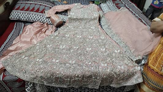 Stylish Pink Maxi for Sale – Elegant & Trendy