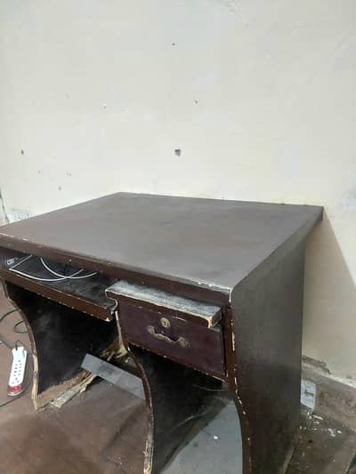 Study table and chair