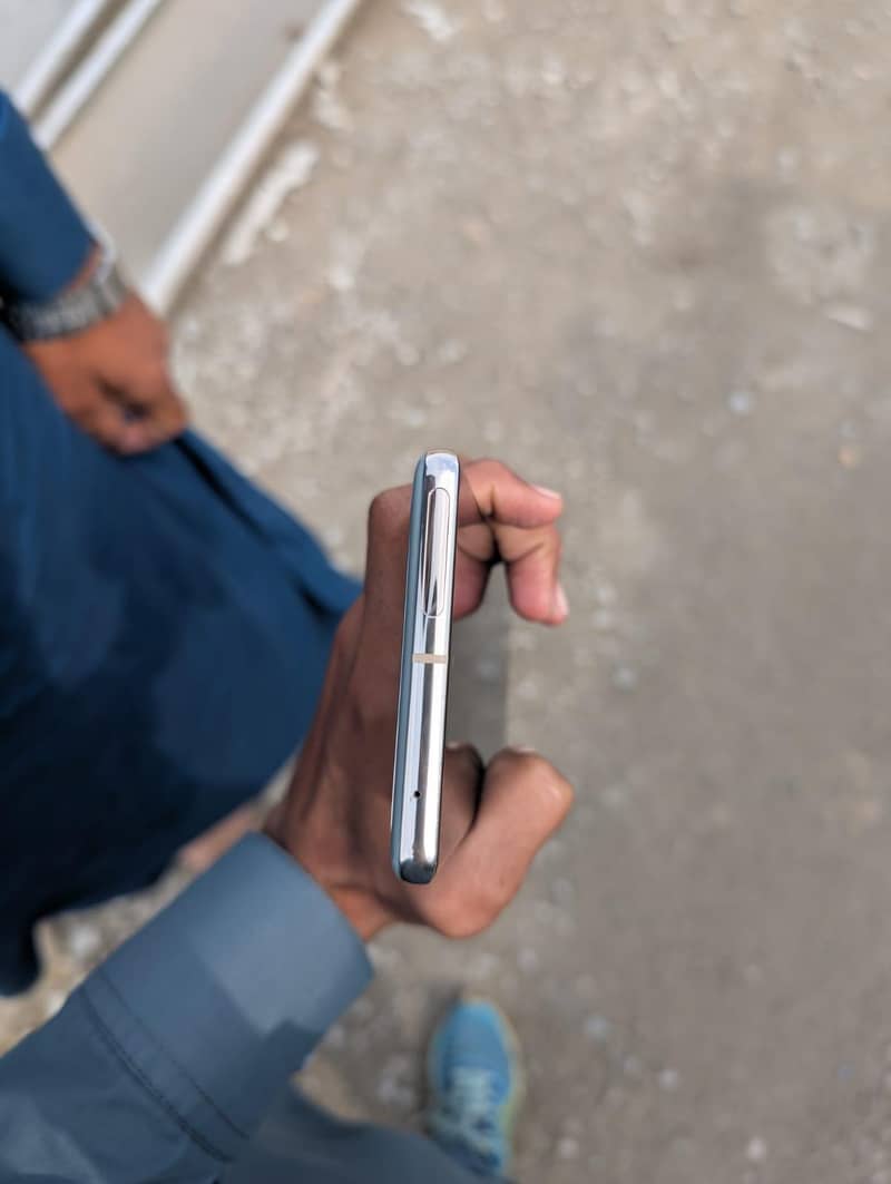 Google Pixel 7 Pro 4