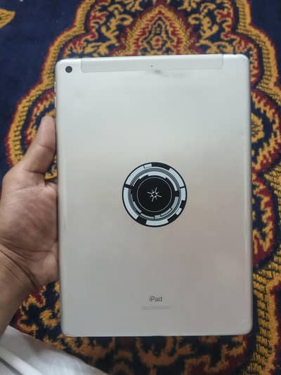 I pad 8 generation 128GB contact no (0306/360/3665)