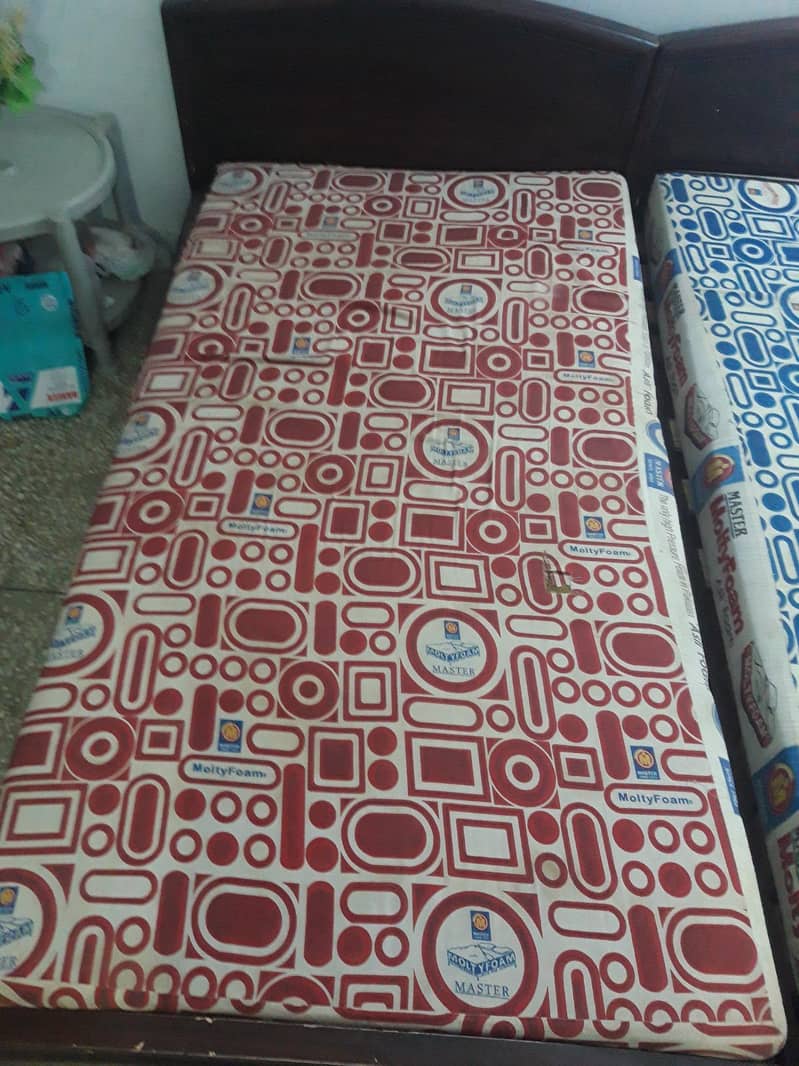 2 Single bed (Pair) 6