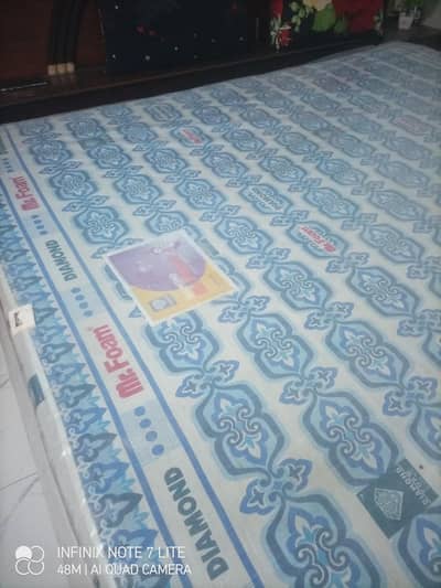 Diamond King Bed Foam Size: 78.72   Con no:03261121887