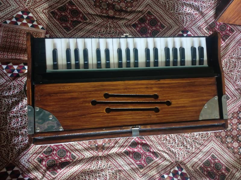 harmonium 1