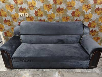 Sofa 5 seater in New condition