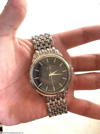 Men,s Stainless steel Analog watch with skin friendly strap