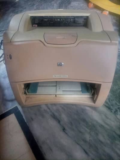HP laserjet 1300n