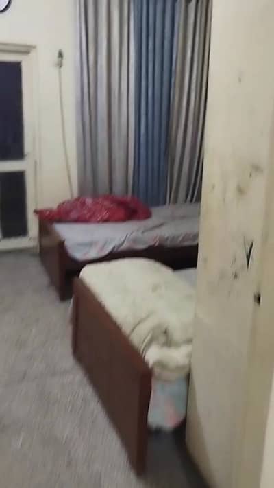 Upper Portion Of 6 Marla In I-10 For rent