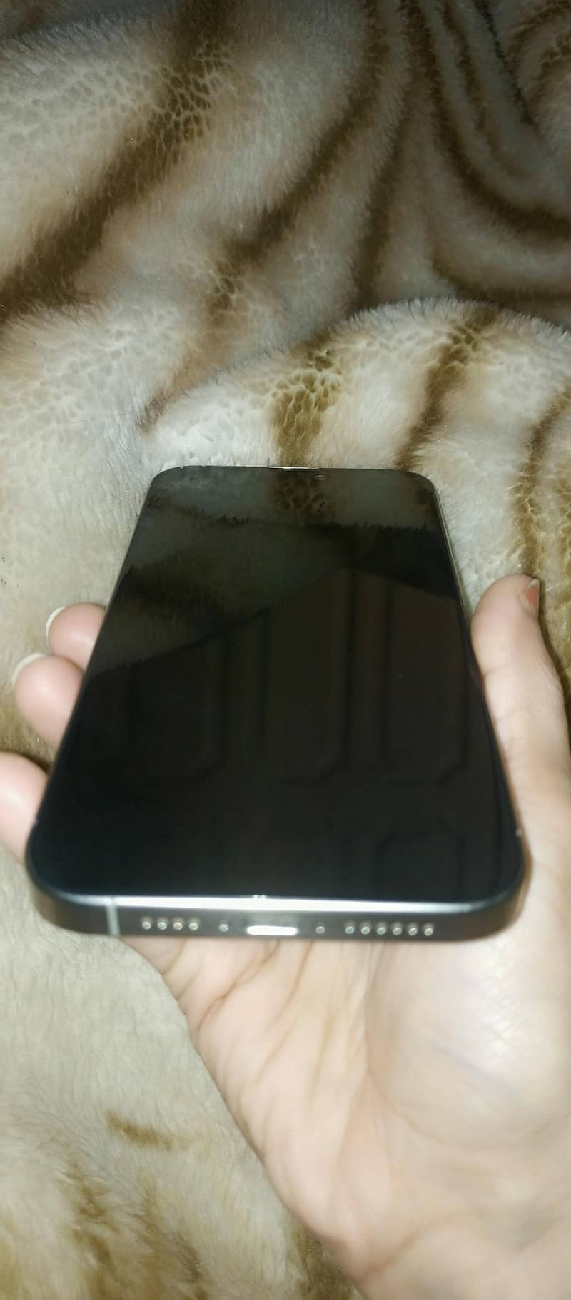 iphone 15 pro max. 5